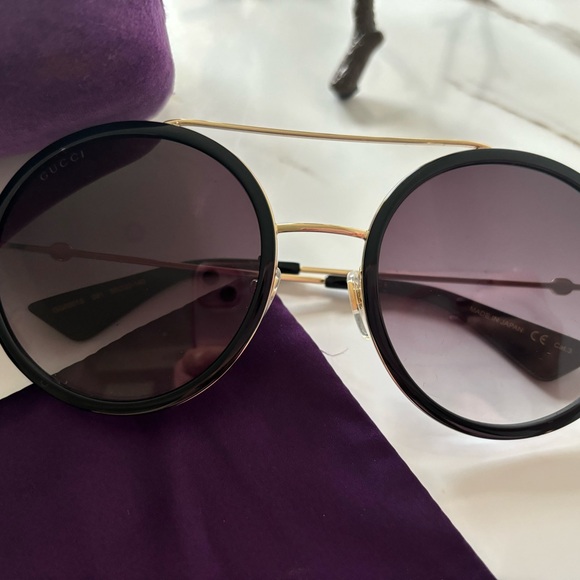 SALE IS ONLY TODAY
AUTHENTIC GUCCI Sunglasses,GG0061S Worn handful of times. EUC - Picture 9 of 9